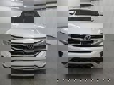 Used 2020 Volkswagen Atlas Cross Sport SE w/ Panoramic Sunroof Package image 2