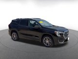 Used 2024 GMC Terrain SLT image 2