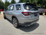 Used 2023 Honda Pilot Elite image 2