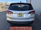 Used 2022 Chevrolet Equinox LT w/ Driver Convenience Package image 4