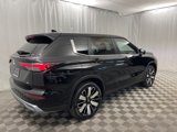 New 2025 Mitsubishi Outlander SE image 3