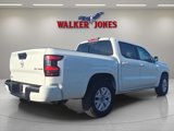 Used 2024 Nissan Frontier SV w/ SV Convenience Package image 3