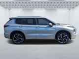 New 2024 Mitsubishi Outlander SEL image 2
