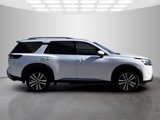 New 2025 Nissan Pathfinder Platinum w/ Cargo Package image 4