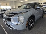 New 2025 Mitsubishi Outlander SEL image 3