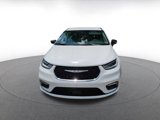Used 2024 Chrysler Pacifica Touring-L image 3