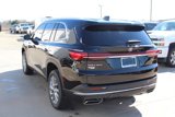 New 2025 Buick Enclave Preferred image 3