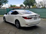 Used 2016 Lexus ES 300h image 4