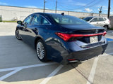 Used 2020 Toyota Avalon Limited image 3