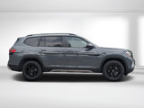 New 2025 Volkswagen Atlas Peak Edition SE image 3