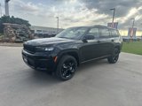 New 2025 Jeep Grand Cherokee L Laredo image 2