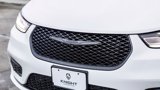 New 2025 Chrysler Pacifica Select image 6