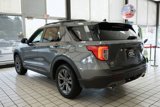 Used 2021 Ford Explorer XLT w/ Equipment Group 202A image 4