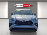 Used 2024 Toyota Highlander XLE image 4