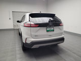 Used 2023 Ford Edge SEL image 6