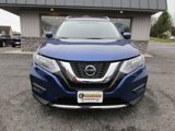 Used 2018 Nissan Rogue SV image 3