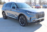 Used 2025 Lincoln Aviator Reserve w/ Equipment Group 201A image 3