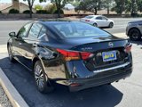 Used 2023 Nissan Altima 2.5 SV image 5