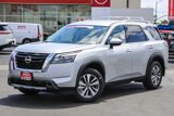 New 2025 Nissan Pathfinder SL image 2