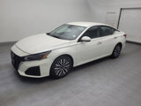 Used 2023 Nissan Altima 2.5 SV image 2