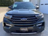 Used 2023 Ford Explorer XLT w/ Equipment Group 202A image 3