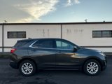Used 2020 Chevrolet Equinox LT image 2