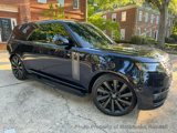 Used 2024 Land Rover Range Rover SV image 2