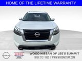 New 2025 Nissan Pathfinder Platinum image 2