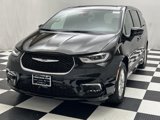New 2025 Chrysler Pacifica Select image 3