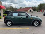 Used 2017 MINI Cooper 4-Door Hardtop image 4
