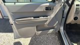 Used 2009 Ford Escape XLS image 2