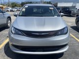 Used 2023 Chrysler Voyager LX image 2