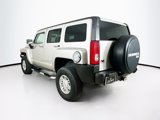 Used 2007 HUMMER H3 w/ Chrome Appearance Package image 5