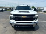Used 2024 Chevrolet Silverado 2500 LT image 3