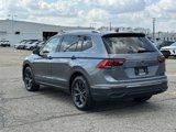 Used 2024 Volkswagen Tiguan SE image 2