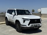 New 2025 Lexus GX 550 image 2