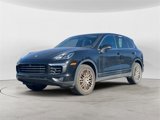 Used 2017 Porsche Cayenne S image 2