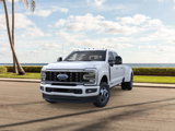 New 2025 Ford F350 4x4 Crew Cab DRW Super Duty image 2