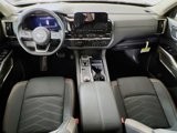 New 2025 Nissan Pathfinder Platinum w/ Cargo Package image 3