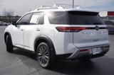 New 2025 Nissan Pathfinder SL w/ SL Premium Package image 3