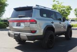 Used 2025 Lexus GX 550 image 5