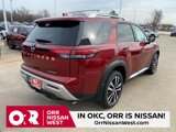 New 2025 Nissan Pathfinder Platinum image 5