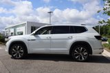 Certified 2025 Volkswagen Atlas SEL Premium R-Line image 4