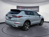 New 2025 Mitsubishi Outlander SE image 5