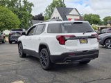 Used 2023 GMC Acadia SLE w/ Driver Convenience Package image 5