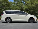 Used 2020 Chrysler Pacifica Touring-L Plus w/ S Appearance Package image 2