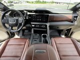 Used 2024 GMC Sierra 2500 Denali Ultimate image 4