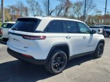 New 2025 Jeep Grand Cherokee Limited image 3