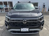 New 2025 Volkswagen Atlas Peak Edition SE image 3