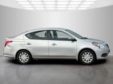 Used 2017 Nissan Versa SV image 3
